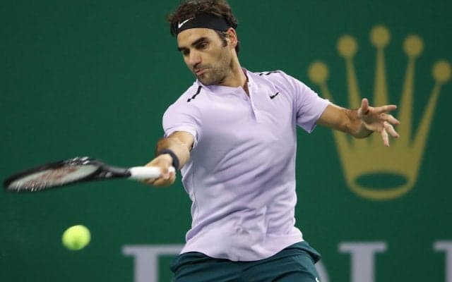 ナダルVSフェデラー 強烈なクロスを武器にフェデラーが第1セット先取[上海ロレックス・マスターズ]