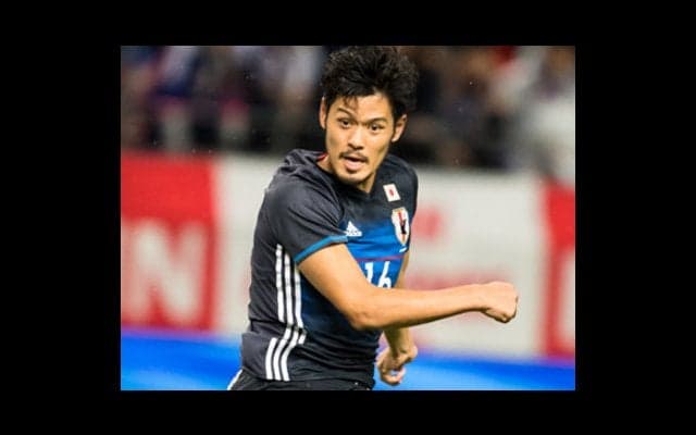 スペインの名指導者から苦言。「日本のダブルボランチは動きすぎだ」