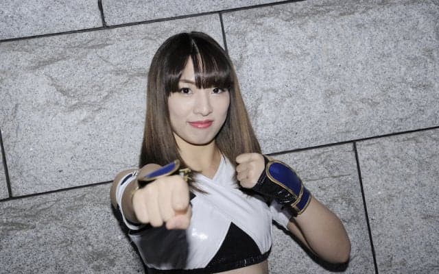 「蛍光灯デスマッチと出会ってからプロレスにのめり込みました」。プロレスラー兼女優・世羅りさ（前編）