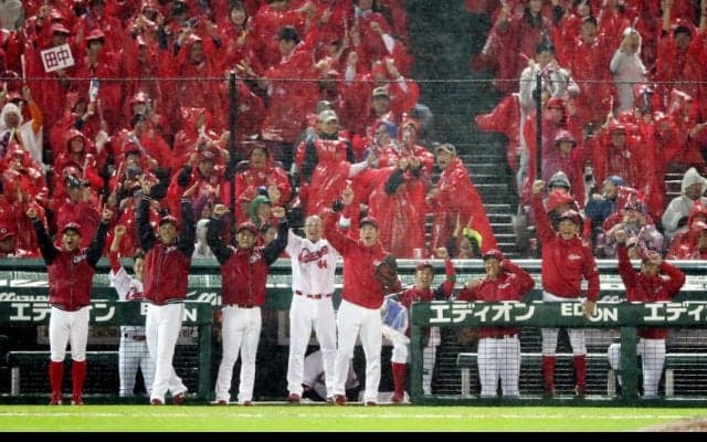 田中が決勝タイムリー！広島東洋が5回降雨コールドで2勝0敗！
