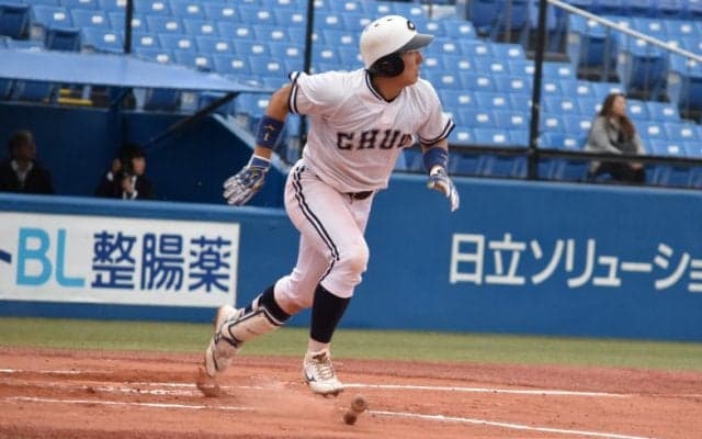 保坂淳介の一振りで中央大が雪辱！エース鍬原拓也も気迫のピッチングで応える！【東都大学野球 秋季リーグ戦 國學院大vs中央大2回戦】