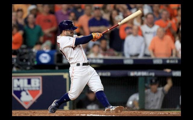 【MLBプレーオフ】本拠地無敗アストロズが逆王手、“MVP”アルトゥーベが1発含む2安打3打点