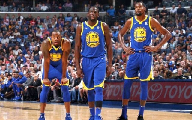 ドレイモンド・グリーン、グリズリーズ戦で退場処分を受けたカリーとデュラントに苦言「優勝するには2人の力が必要」