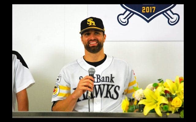 鷹サファテ、家族記念日に連続S＆胴上げ投手に　「家族のサポート」に感謝