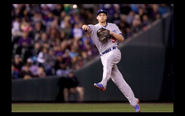 【MLBプレーオフ】WS制覇へドジャースに追い風、腰痛シーガーがロースター復帰　指揮官明言