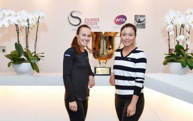 チャン／ヒンギスのペアがWTAのダブルスランキングで1位の座に