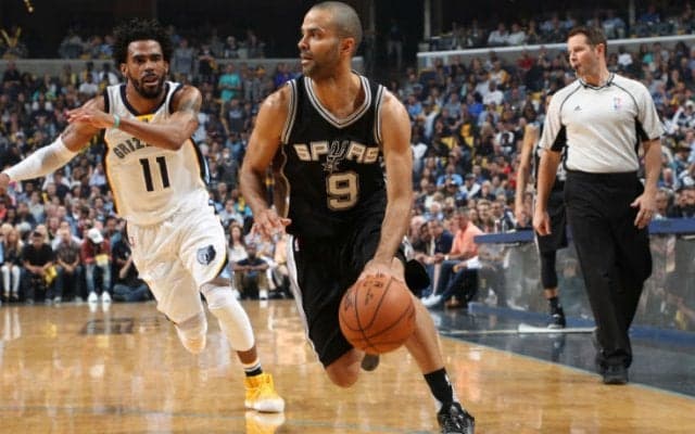 スパーズに朗報、昨シーズンのプレーオフで大ケガを負ったトニー・パーカーがコンタクト有りの練習を再開