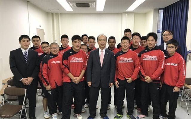 JAFA国吉会長が開志国際高を激励