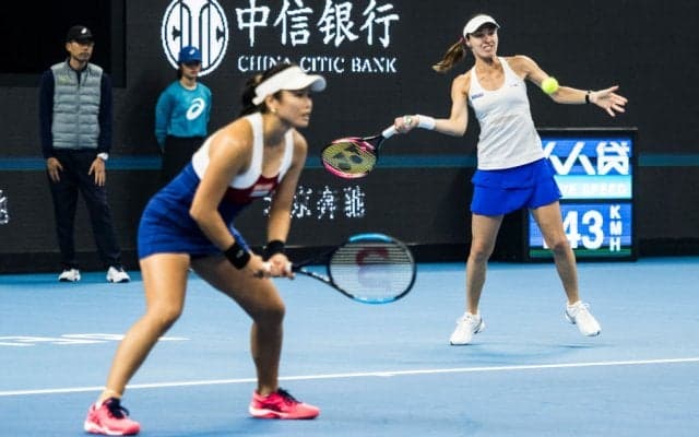 複第一シードのヒンギス／チャンがグローネフェルト／ペシュケと対戦へ[WTAファイナルズ]