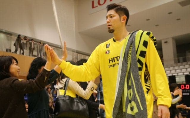 シンプルな思考と強気の姿勢で『ストレッチ4』の威力を増す満原優樹「相手が上と考えてプレーする選手はいない」