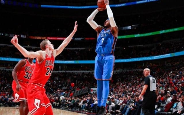 サンダーのチャーター便が降下中に『何か』と衝突するも無事、カーメロ・アンソニー「こんな夜中に何に衝突したんだ？」