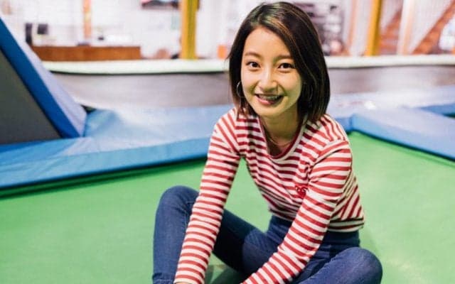 トランポリンで無邪気に飛んでいる姿が見たい！│スポーツデートなう。で使っていいよ #3