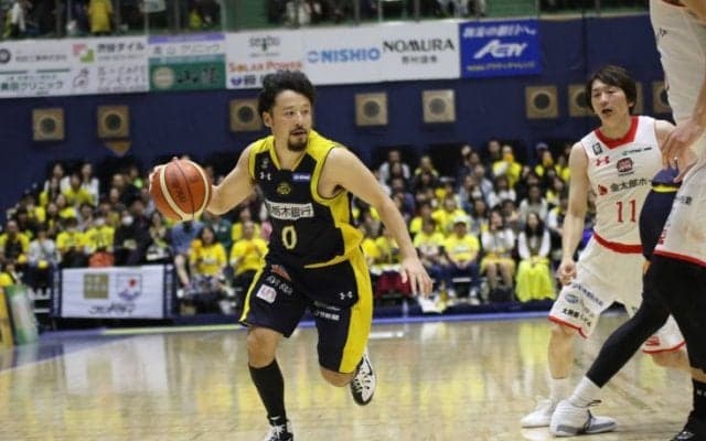 栃木ブレックス、大黒柱のライアン・ロシターを欠きながら健闘するも、終盤の失速で千葉ジェッツに惜しい逆転負け