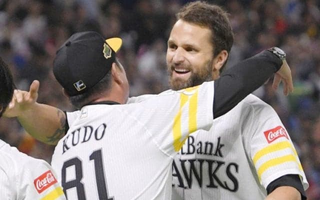 激戦に終止符！シリーズMVPは守護神サファテ！