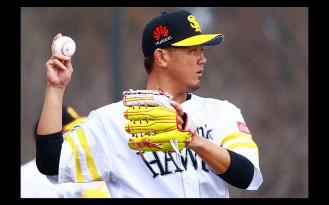 ホークス退団、松坂大輔に手を挙げる球団はあるか　NPB以外の選択肢も？