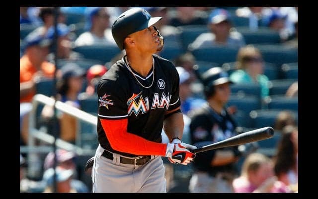 【MLB】シルバースラッガー賞決定　スタントン＆ジャッジ、“小さな巨人”アルトゥーベも