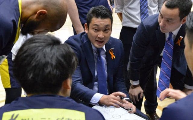 復調の兆しを見せていた栃木ブレックスに衝撃、長谷川健志が退任しアシスタントコーチの安齋竜三がヘッドコーチに昇格