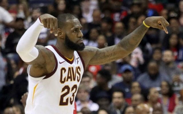 現役引退後はキャバリアーズのオーナーに？ クラブ保有に関心を持つレブロン・ジェームズ「機会があれば話を聞きたい」