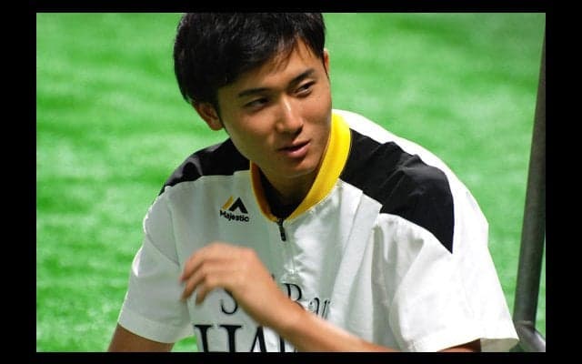 「いい感覚があります」-　3球団競合ドラ1右腕、ホークス高橋純平の現在地