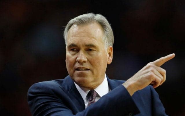 スターバックス愛好家のマイク・ダントーニを悩ます遠征地とは?