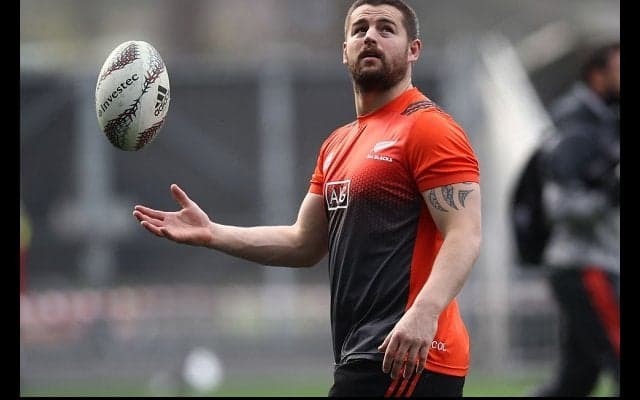  フランス戦で負傷したNZ代表2番のコールズ　要手術で全治約半年 