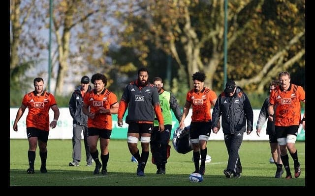  オールブラックスが9年ぶりにミッドウィークマッチ実施　フランスXVに辛勝 