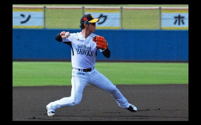 ソフトバンク今宮が意識改革、前日の“ブルペン投球”で気付いた癖とは…
