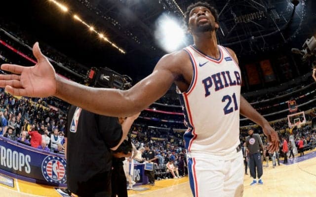 ジョエル・エンビードが46得点15リバウンド7アシスト7ブロックの大活躍、セブンティシクサーズがレイカーズを破る