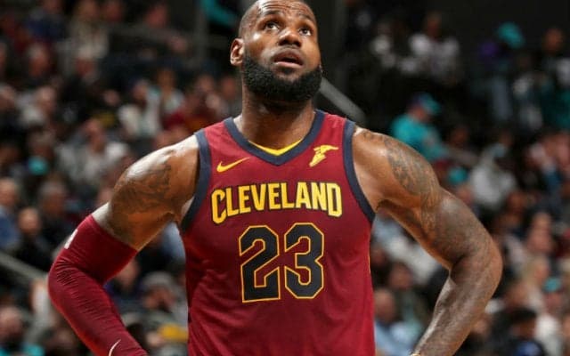 今シーズンも1試合平均38.1分の出場と負担の大きいキャバリアーズのレブロン・ジェームズ「アイザイア復帰で楽になる」