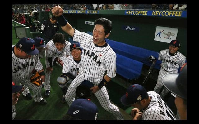 【アジアCS】稲葉ジャパンに待望の先制点！　前日先制弾の外崎が先制タイムリー