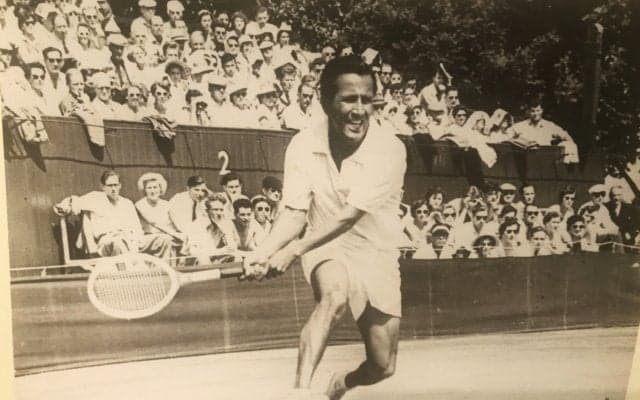 ジミー・コナーズの元コーチでレジェンドのパンチョ・セグラが死去