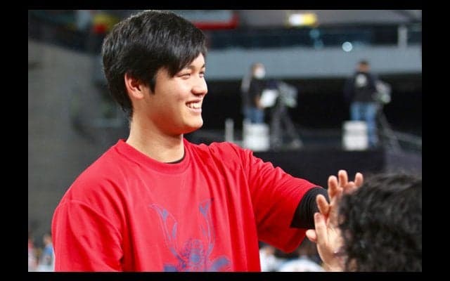 日ハム大谷、栗山監督に「ケジメ」の挨拶「監督室で話すのは最後になるので」