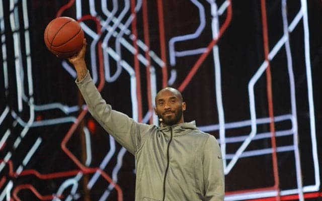 レイカーズの特別ユニフォームは『ブラックマンバ・エディション』に？