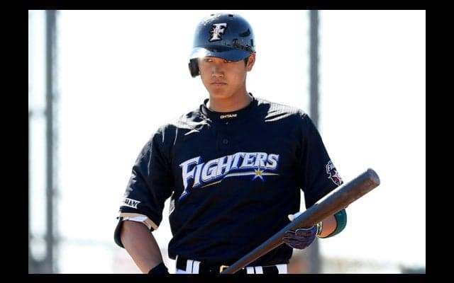 MLBでの二刀流成功へ、大谷には「時間を与えるべき」　NYメディアが“提言”