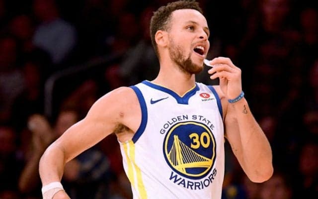 ステフィン・カリーが延長戦で『千両役者』ぶりを発揮、ウォリアーズが競り勝つ