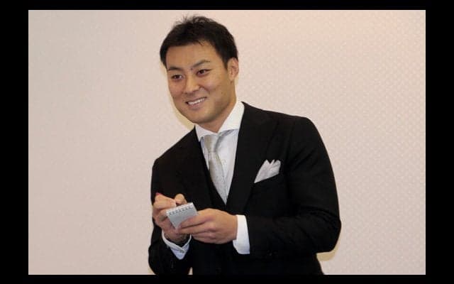 FA交渉の鶴岡取材に日ハム田中が“乱入”「キーマンは？」「アドバイスは？」