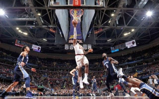 『やる気モード』のレブロン・ジェームズの活躍によりキャバリアーズが11連勝