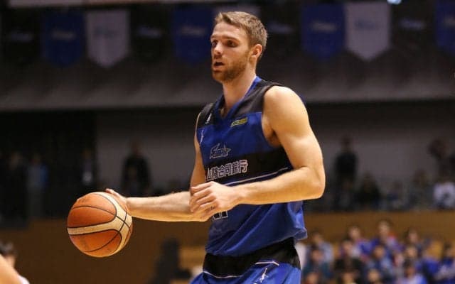 アルバルク東京がランデン・ルーカス故障を受け元島根のブレンダン・レーンを獲得