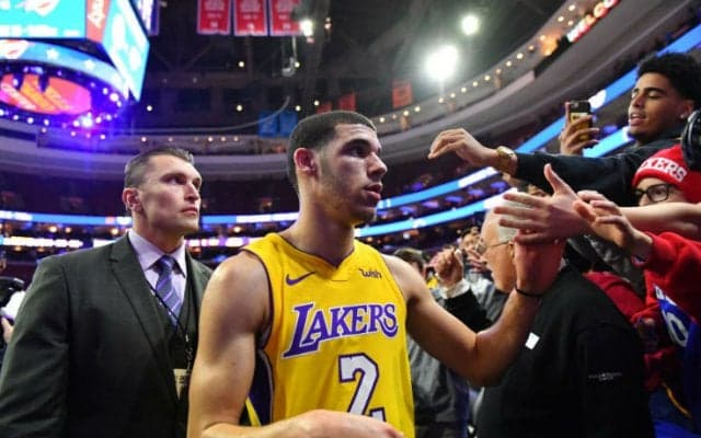 ロンゾ・ボールがトリプル・ダブル級の活躍、レイカーズが劇的勝利で連敗脱出！