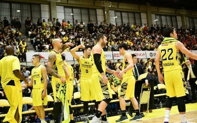 サンロッカーズ渋谷、千葉ジェッツのトランジションを封じる堅守で破竹の10連勝