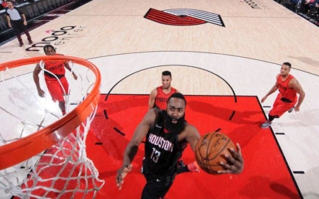 第4クォーターの猛反撃でブレイザーズ撃破、9連勝のロケッツが勝率トップに浮上