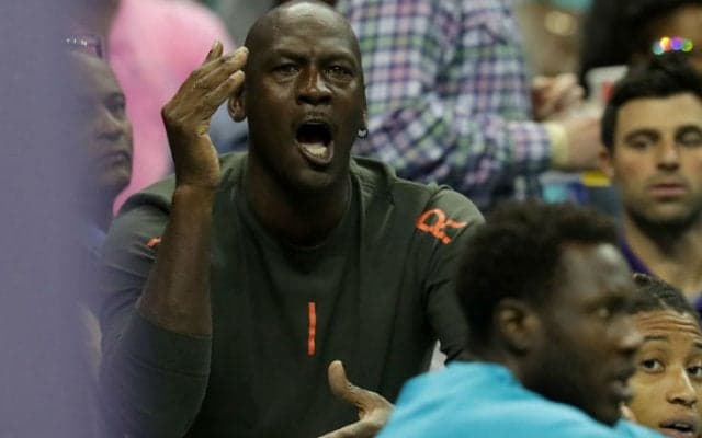 波に乗れないホーネッツ、オーナーのマイケル・ジョーダンが緊急ミーティング