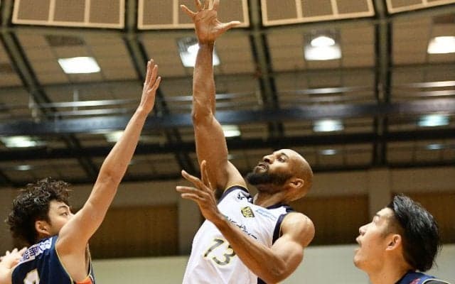 試合巧者の栃木ブレックス、最終クォーターで『堅守速攻』を取り戻し横浜に連勝