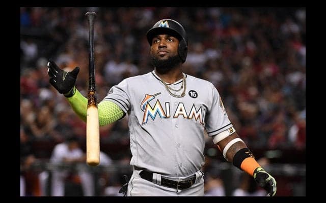 【MLB】オズナにも複数球団興味　スタントン移籍、イチローFA　マ軍外野陣“解体”へ