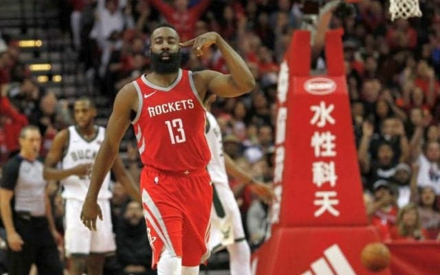 ダブルエースが勝負どころを抑えバックスを撃破、ロケッツが球団史上3位の13連勝