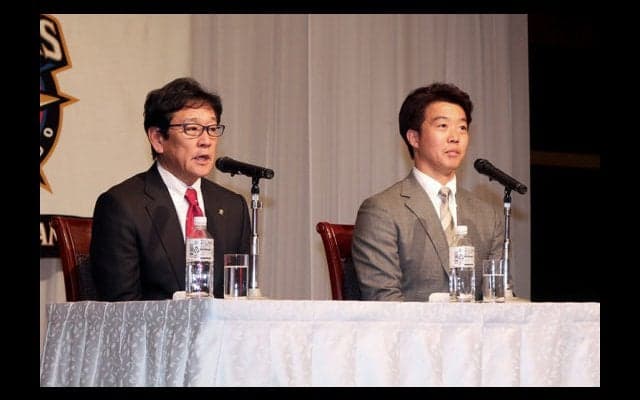 鷹FAの鶴岡、5年ぶりハム復帰決定「本当に嬉しい」　2年契約で年俸3000万円