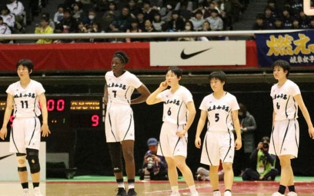 ウィンターカップ2日目、女子の『2強』岐阜女子と桜花学園が危なげなく勝利