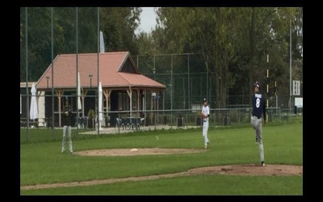 草野球にもトップ入りの可能性、オランダで見る生涯スポーツとしての野球