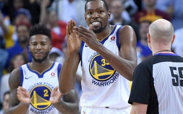 注目を集めたファイナル再戦、『攻』のクレイと『守』のデュラントが勝負どころで輝いたウォリアーズが勝利