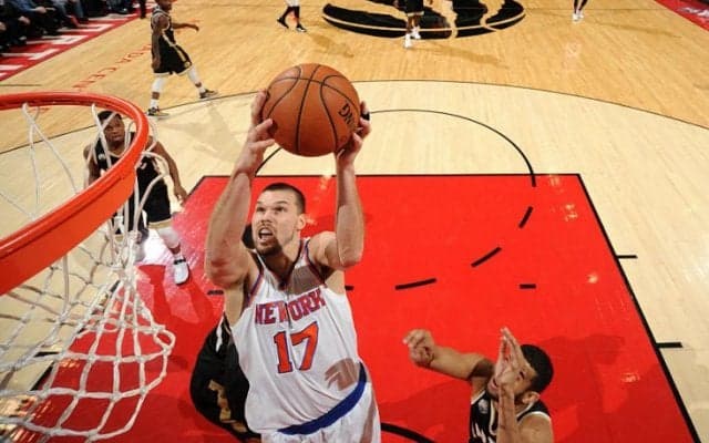 川崎ブレイブサンダースが4番ポジションをテコ入れ、NBAの多くのチームを渡り歩いたルー・アマンドソンを獲得